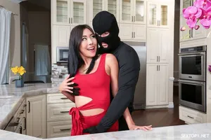 [Cao cấp siêu đẹp?? [Hiếm khi để lộ mặt và núm vú] Cô gái bùng nổ CosPlay chất lượng hàng đầu [Meow Xiaoji] Chất lượng hàng đầu